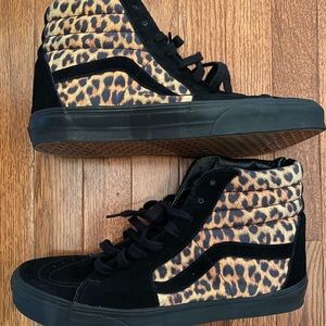 Men’s Cheetah Vans Size 11.5